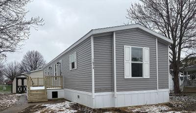 Mobile Home at 1674 Eastwood Street Greenwood, IN 46143