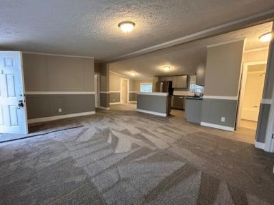 Photo 5 of 13 of home located at 4984 Eisenhower Dr Hudsonville, MI 49426