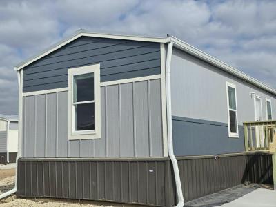 Mobile Home at 2804 Chaparral Irving, TX 75060