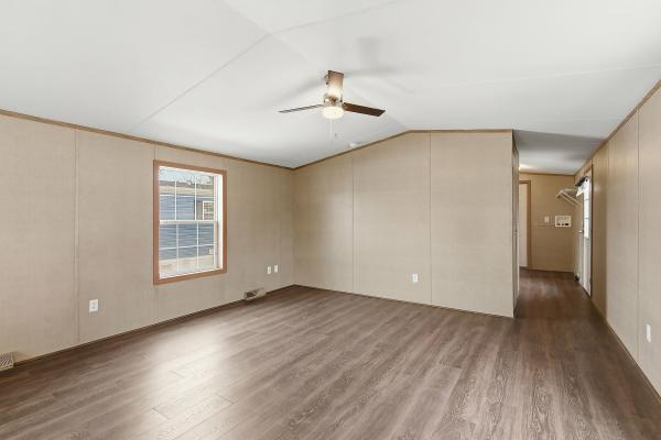 2011 EAGLE RIVER 604 60S  Home