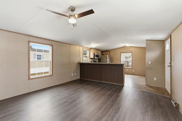 2011 EAGLE RIVER 604 60S  Home