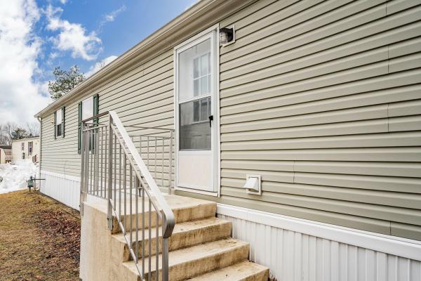2011 EAGLE RIVER 604 60S  Home