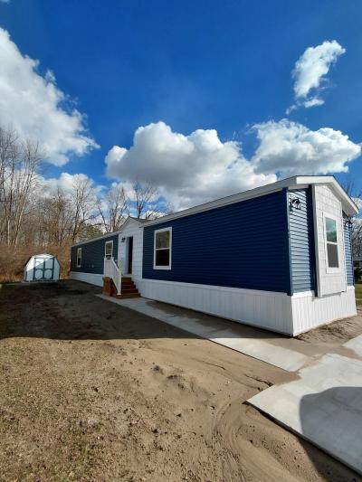 Mobile Home at 6255 S. Telegraph Rd. #160 Erie, MI 48133
