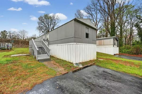 1999 OAKW Mobile Home For Sale