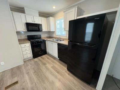 Photo 3 of 11 of home located at 2407 Eight Mile Road Kawkawlin, MI 48631