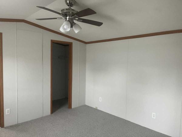 2005 Skyline Manufactured Home