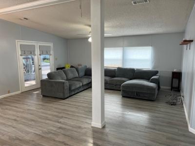 Photo 5 of 22 of home located at 133 Jacaranda Way Parrish, FL 34219