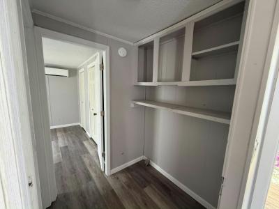 Photo 4 of 10 of home located at 925 Ponce De Leon Boulevard Lot 39 Brooksville, FL 34601