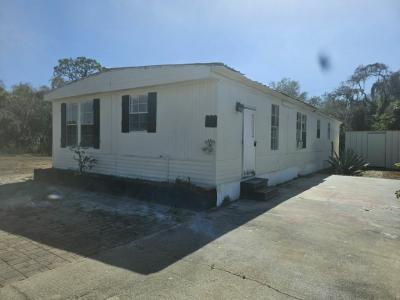 Mobile Home at 648 Suwanee Drive North Fort Myers, FL 33917