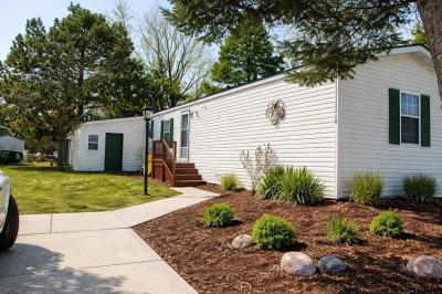 Mobile Home at 17008 Dalworth Macomb, MI 48044