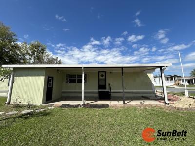 Photo 4 of 30 of home located at 4900 SE 102nd Place Lot 46 Belleview, FL 34420