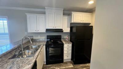 Photo 3 of 7 of home located at 1600 NE 12th Avenue #38 Gainesville, FL 32601