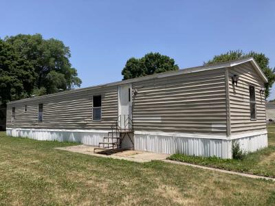 Mobile Home at 1931 Eric Ave Waterloo, IA 50703