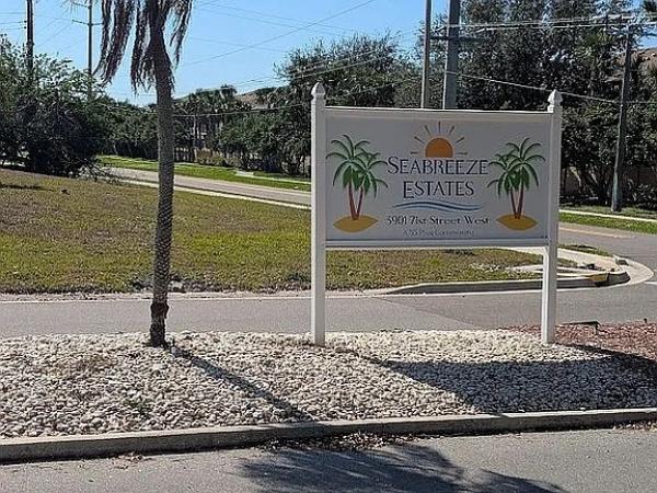 1976 2BA/2BA Mobile Home