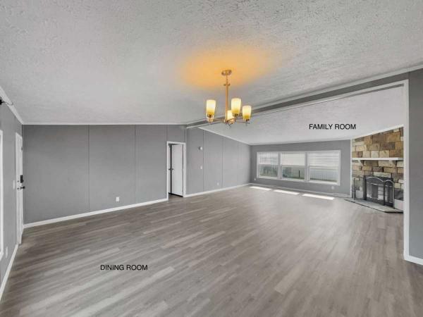 2003 Commodore Manufactured Home