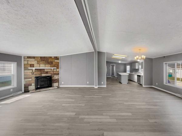 2003 Commodore Manufactured Home