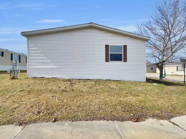 2003 Commodore Manufactured Home