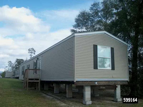 Photo 1 of 2 of home located at Southeastern Home Center Llc 2310 Highway 71 Marianna, FL 32448