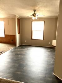 1999 Oakwood J287491AB Mobile Home