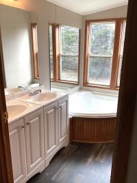 1999 Oakwood J287491AB Mobile Home