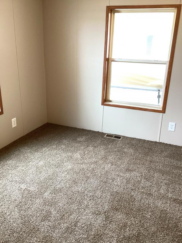 1999 Oakwood J287491AB Mobile Home