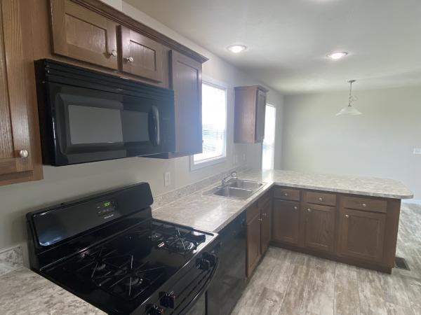 2017 Clayton 81SUN28523 Mobile Home