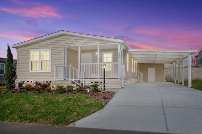 Photo 2 of 18 of home located at 846 Stewart Dr Lady Lake, FL 32159