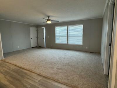 Photo 2 of 6 of home located at 28735 Beechwood Flat Rock, MI 48134