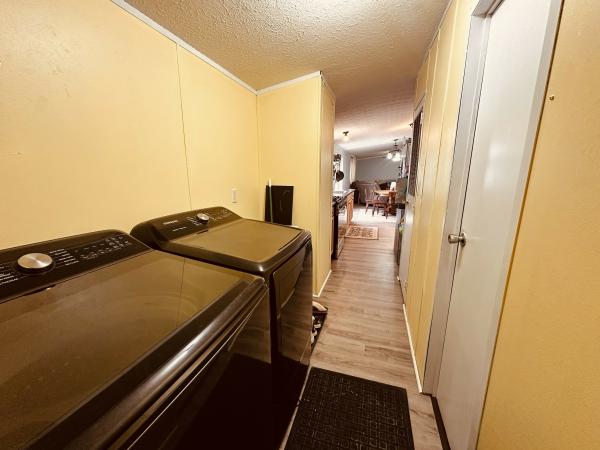 2002 Schult MI0004851319 Mobile Home