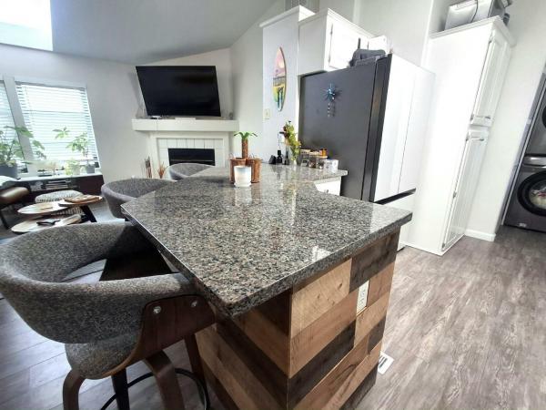 1996 Golden West HM G7620CL490AB Manufactured Home