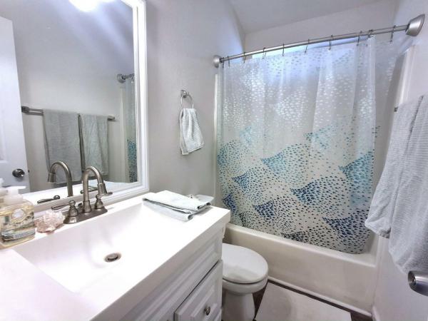 1996 Golden West HM G7620CL490AB Manufactured Home