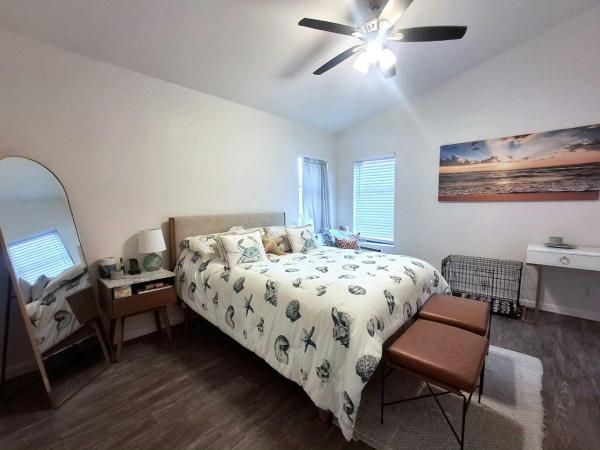 1996 Golden West HM G7620CL490AB Manufactured Home