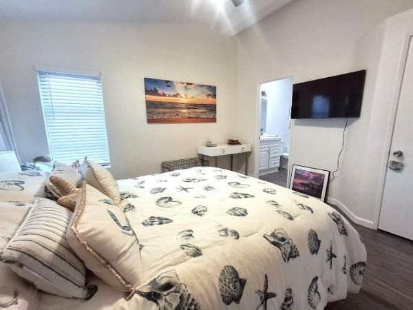 1996 Golden West HM G7620CL490AB Manufactured Home