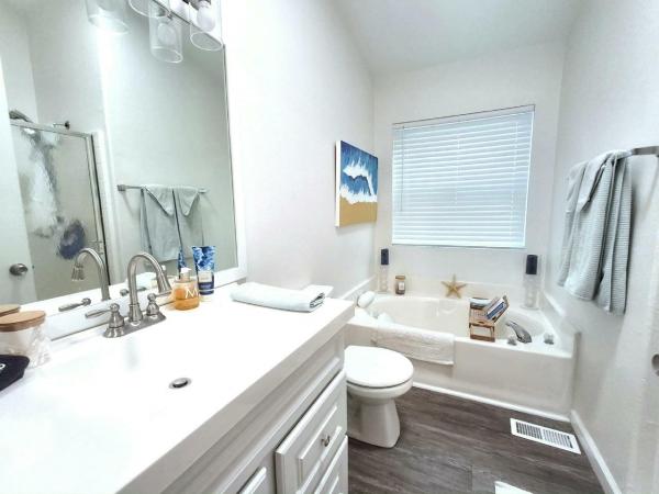 1996 Golden West HM G7620CL490AB Manufactured Home