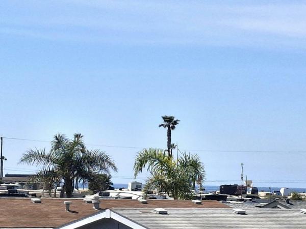 1996 Golden West HM G7620CL490AB Manufactured Home