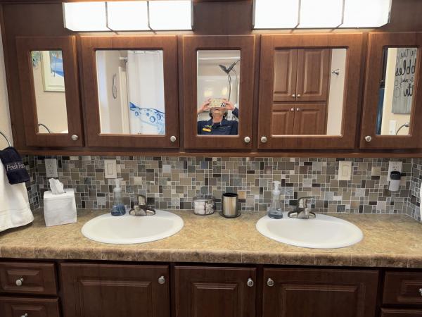 2016 CHIO HS Mobile Home