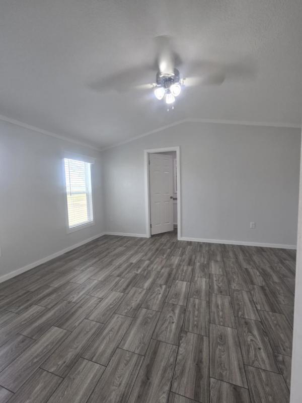 2025 Elliott Mobile Homes Solitaire Mobile Home