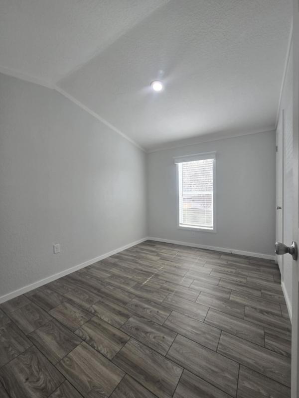 2025 Elliott Mobile Homes Solitaire Mobile Home