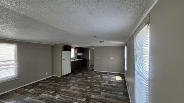 2004 HBOS MANUFACTURING Oakwood Mobile Home