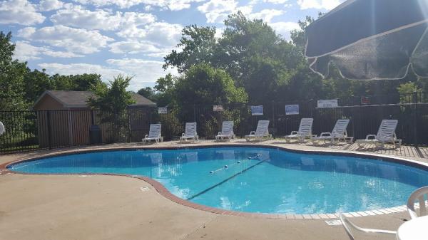 2004 HBOS MANUFACTURING Oakwood Mobile Home