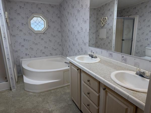 2004 HMMT A1747 Mobile Home
