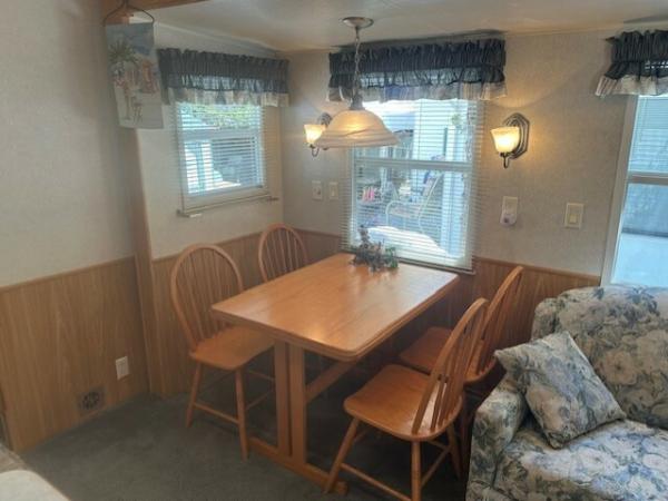 2004 Layton Unknown Mobile Home