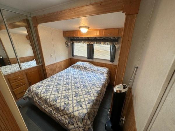 2004 Layton Unknown Mobile Home