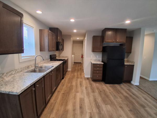 2023 Clayton 81SUN28523A Mobile Home