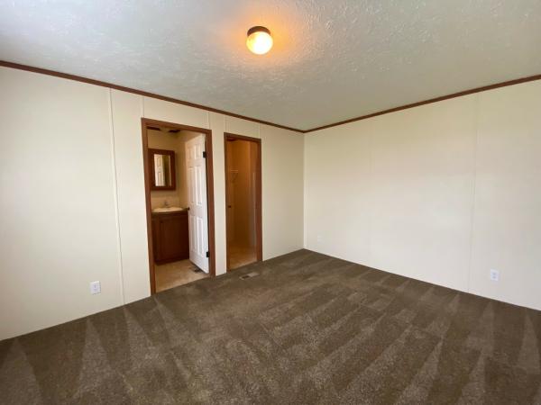 2013 Champion 1670201RA Mobile Home