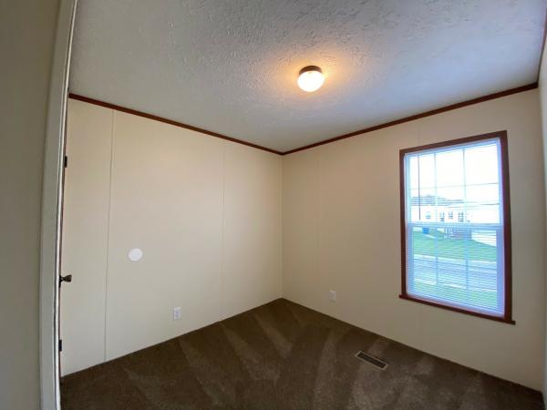 2013 Champion 1670201RA Mobile Home