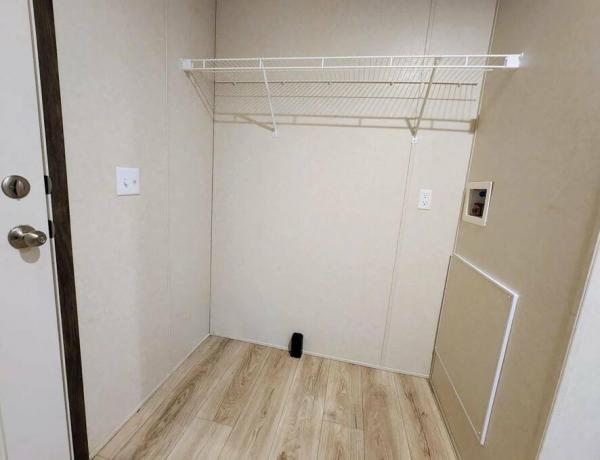 2023 96PLH16763RH23S  Home