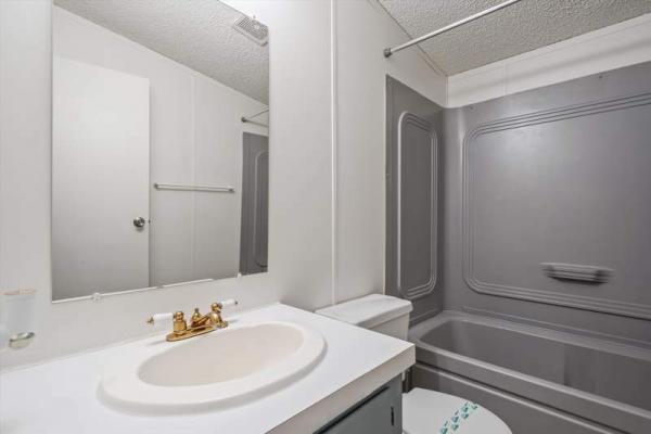2000 Cavco Manufactured Home
