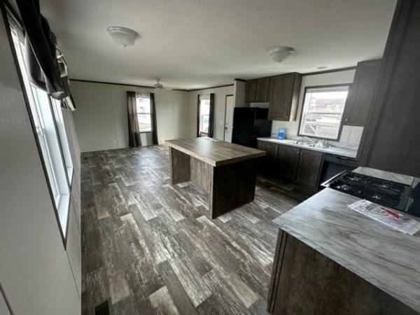 2022 Clayton Pulse 6016-772  Home