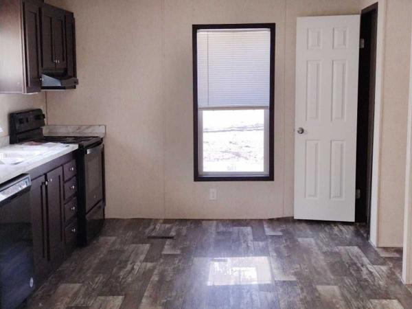 2020  Mobile Home For Sale